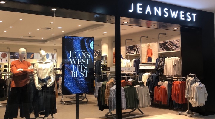 Jeanswest declared bankruptcy