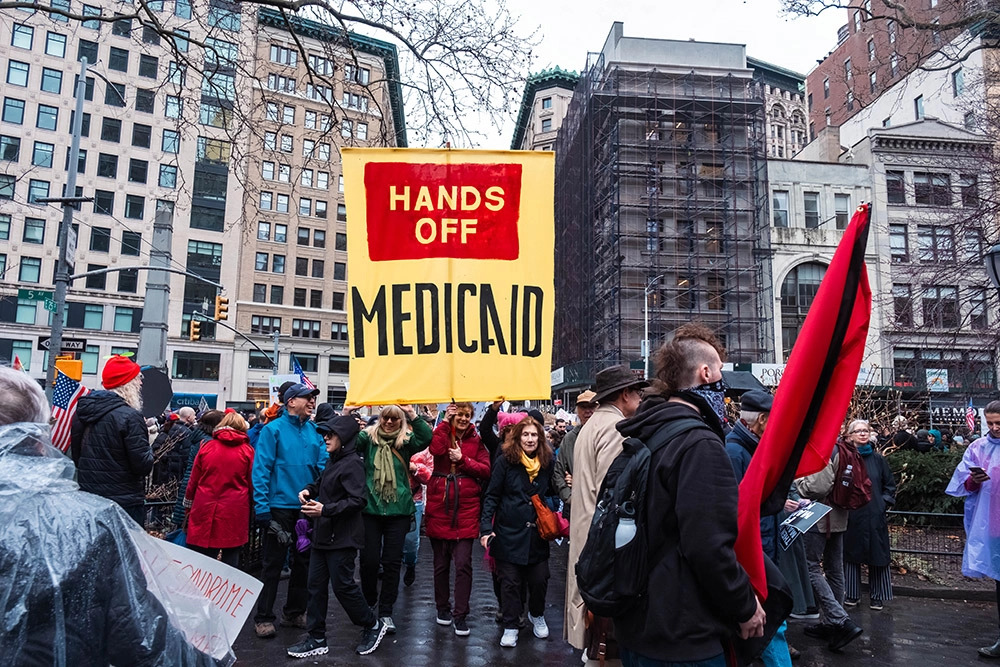 Hands Off, Massive protests broke out in the United States